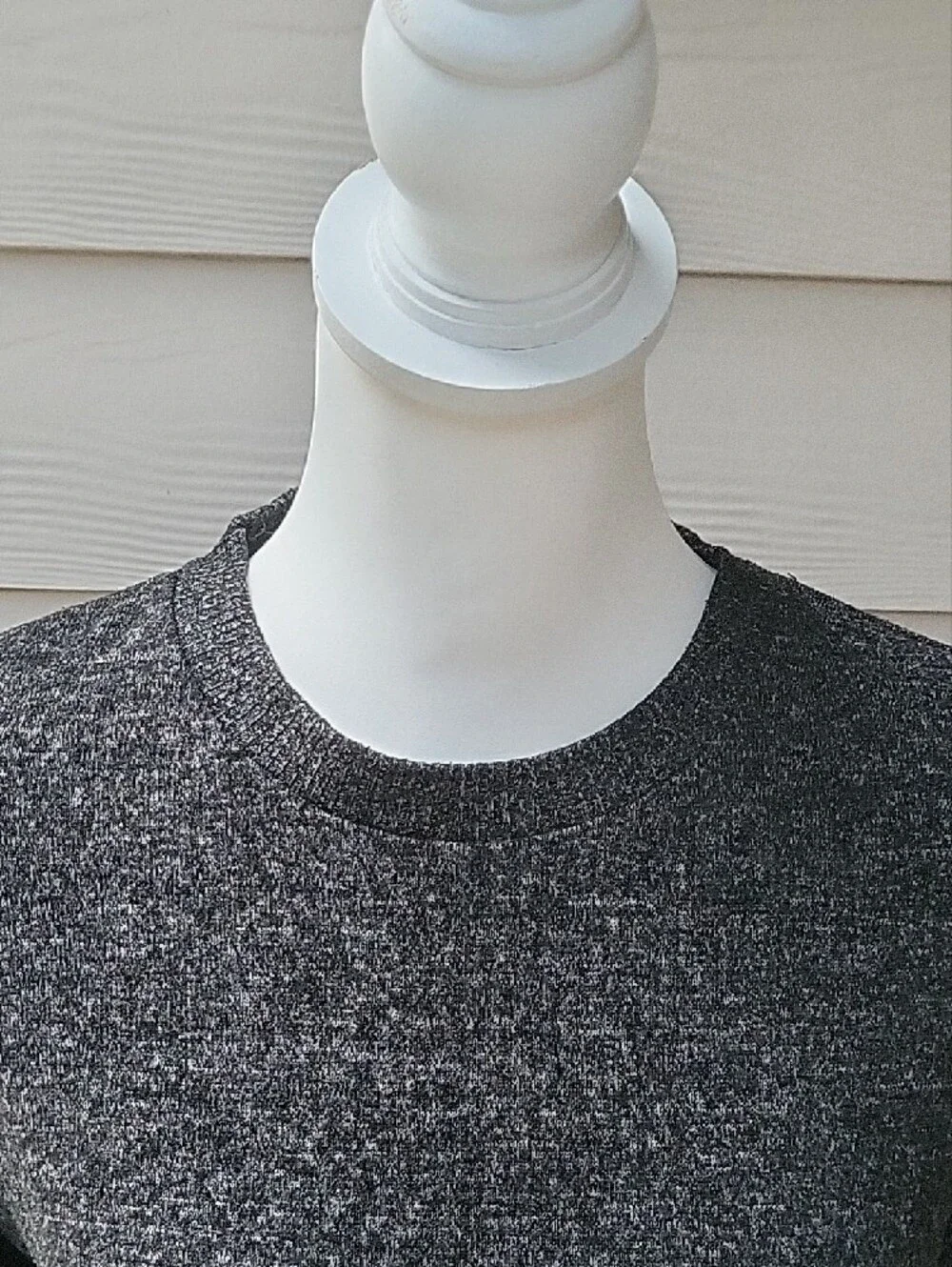 Philosophy Charcoal Black Crewneck Sweater Women’s Size Small